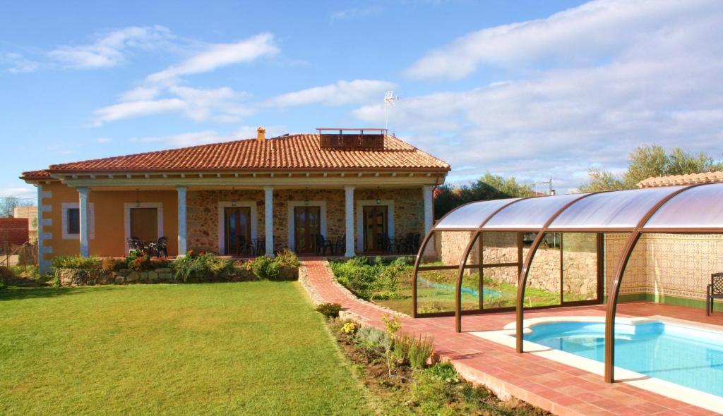Apartamentos El Jardin Del Poeta Guijo de Granadilla Bagian luar foto